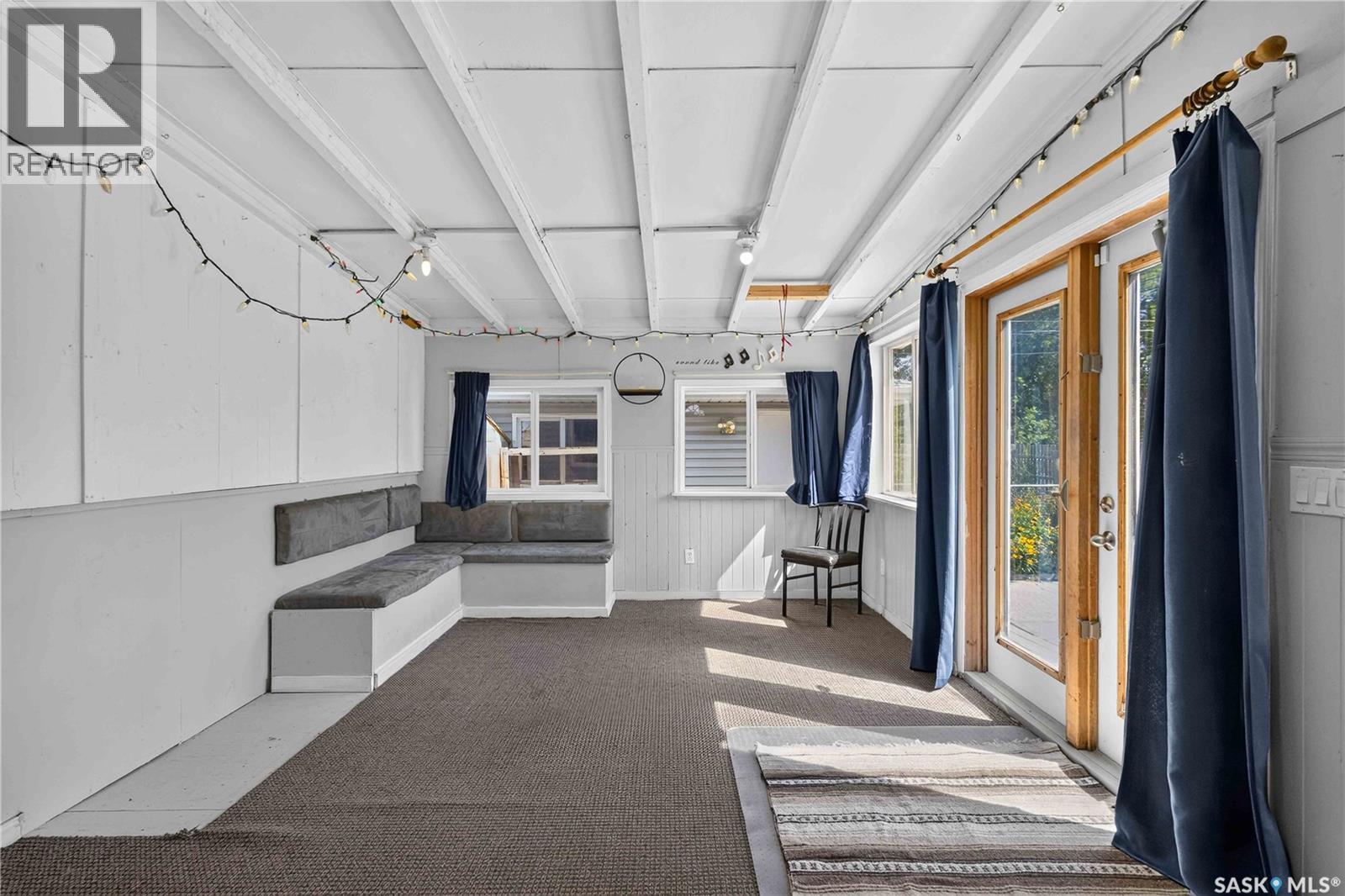 738 Weldon Avenue, Saskatoon, SK - Indoor Photo Showing Other Room