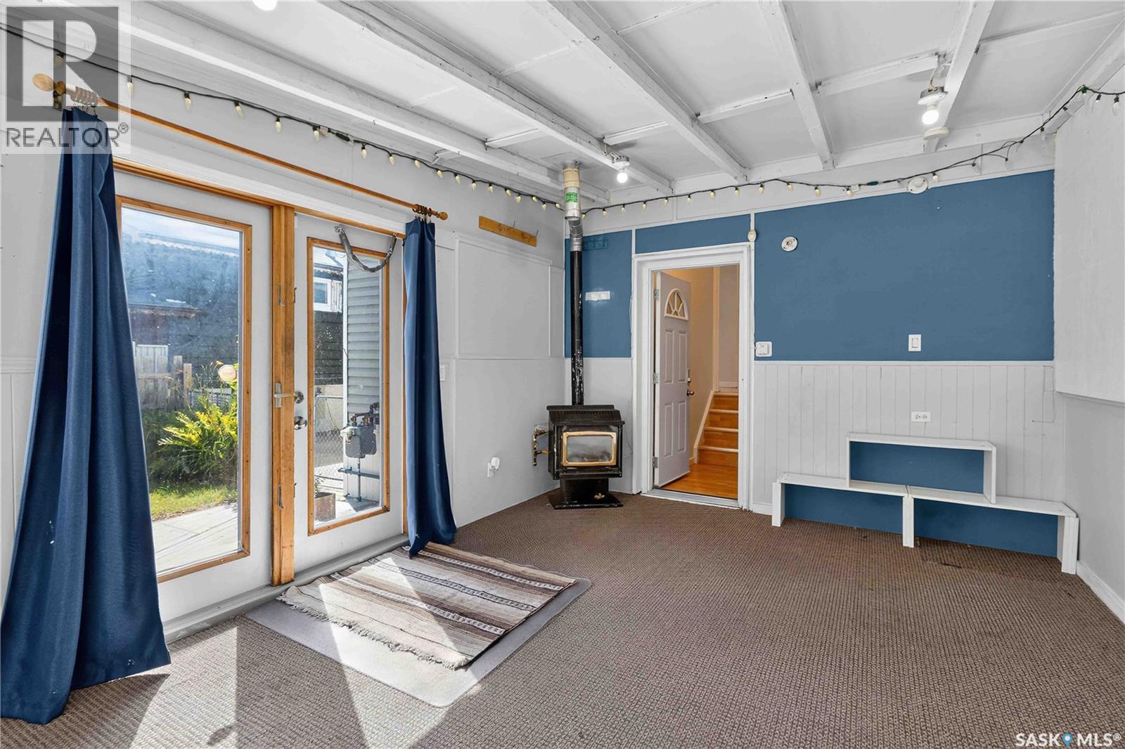 738 Weldon Avenue, Saskatoon, SK - Indoor Photo Showing Other Room