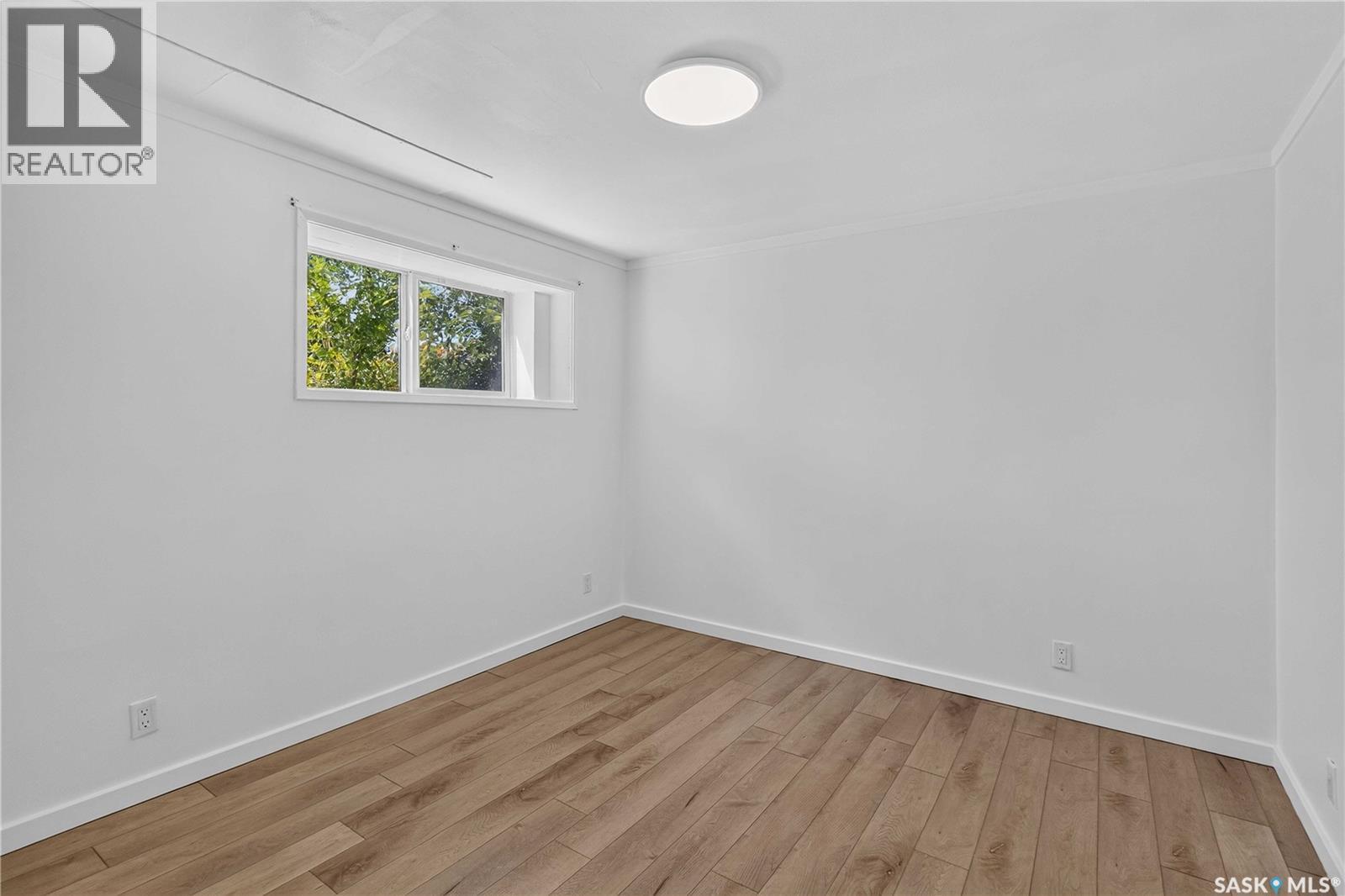 738 Weldon Avenue, Saskatoon, SK - Indoor Photo Showing Other Room