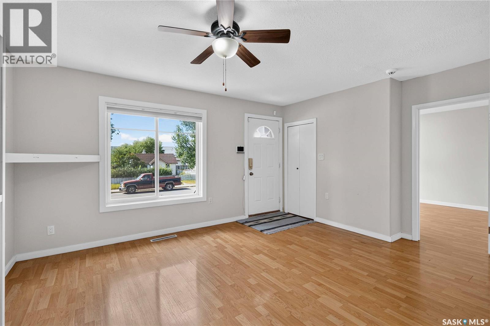 738 Weldon Avenue, Saskatoon, SK - Indoor Photo Showing Other Room