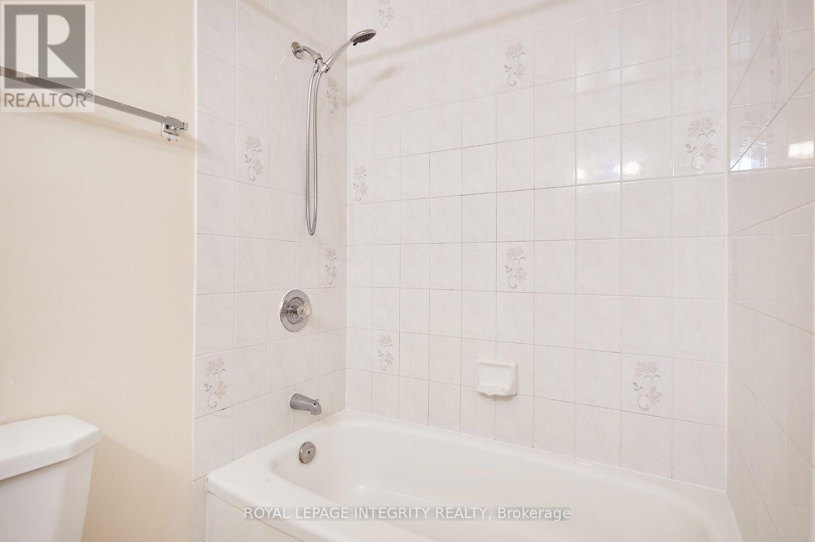 Ensuite Bathroom - 51 Havenhurst Crescent, Ottawa, ON - Indoor Photo Showing Bathroom