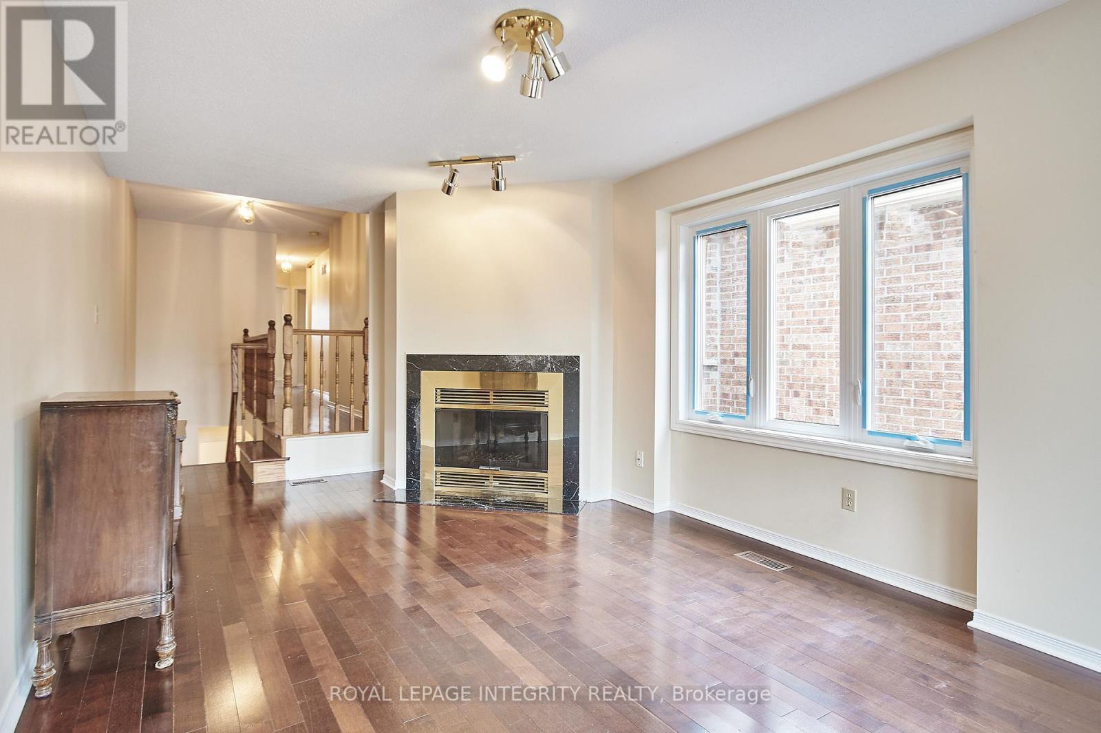 Second level family room - 51 Havenhurst Crescent, Ottawa, ON - Indoor Photo Showing Other Room With Fireplace