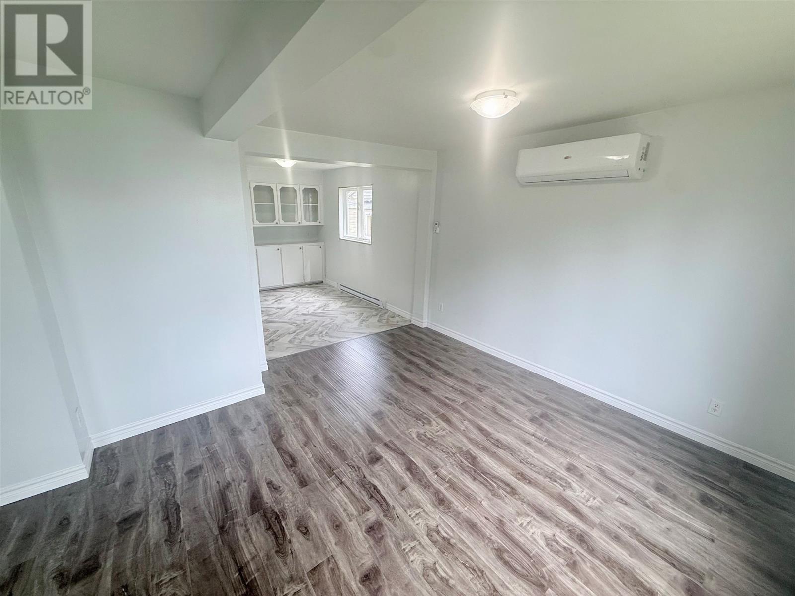 2 Eighteenth Avenue, Grand Falls-Windsor, NL - Indoor Photo Showing Other Room