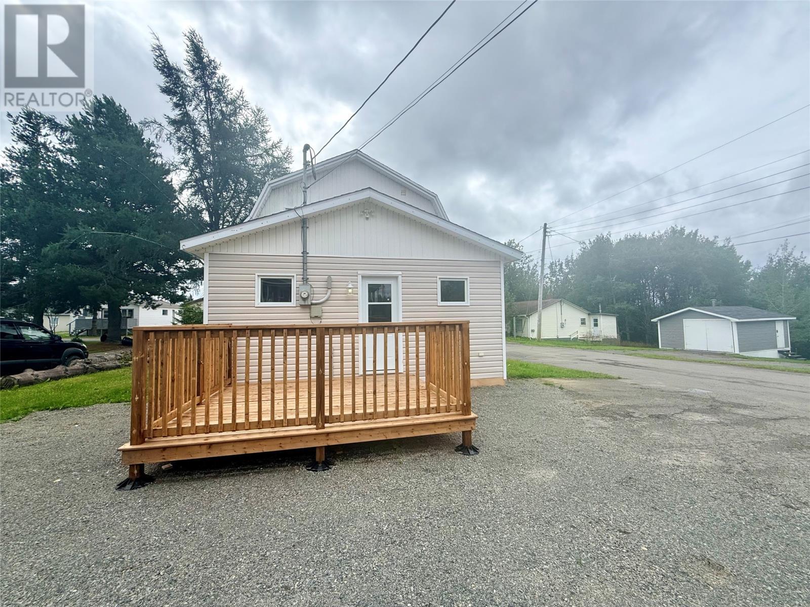 2 Eighteenth Avenue, Grand Falls-Windsor, NL - Outdoor