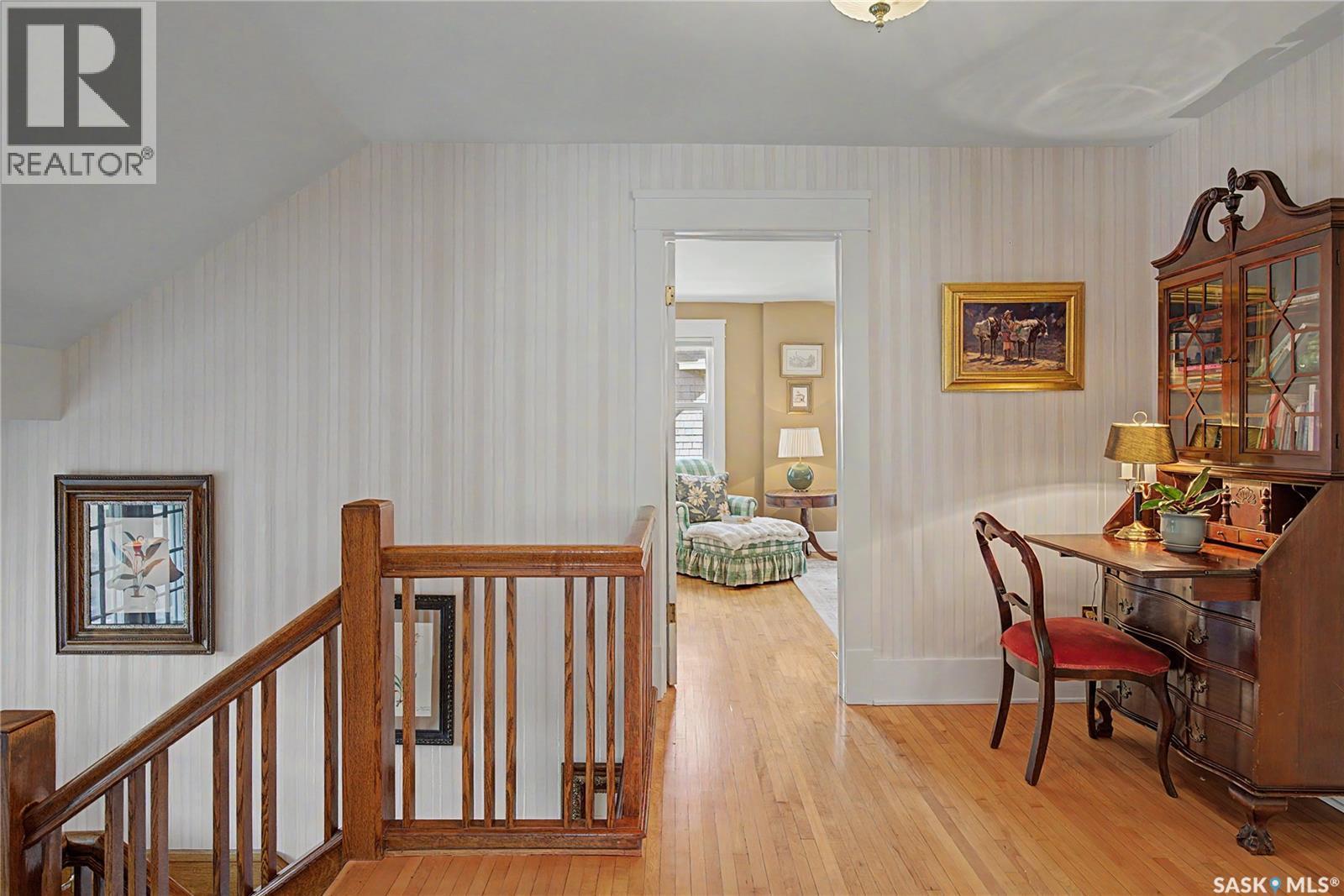 1150 2Nd Avenue Nw, Moose Jaw, SK - Indoor