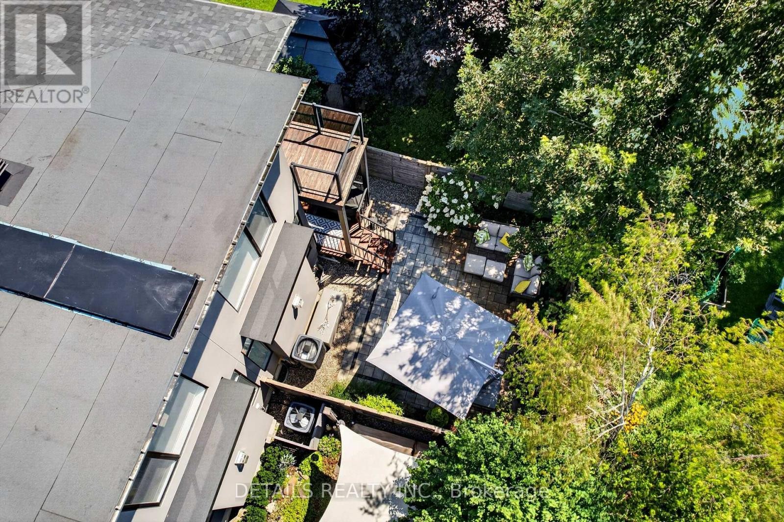 296 Kirchoffer Avenue, Ottawa, ON