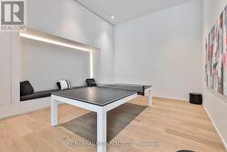 Ping-Pong Room - 