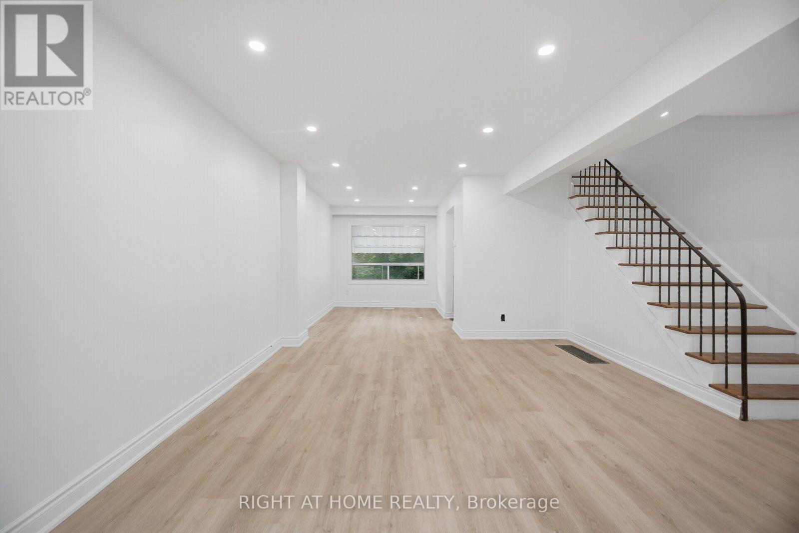 36 Rushley Drive, Toronto, ON - Indoor Photo Showing Other Room