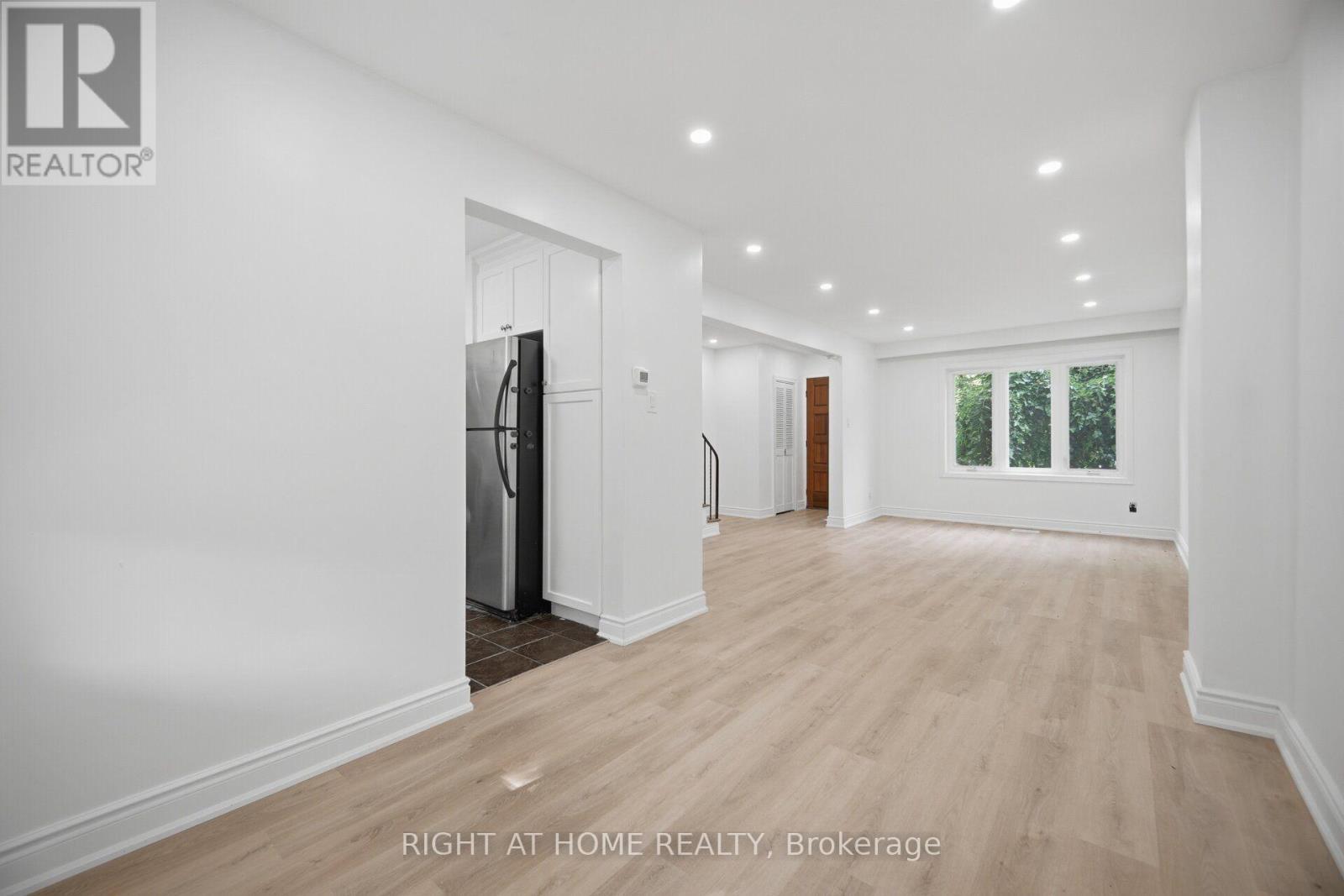 36 Rushley Drive, Toronto, ON - Indoor Photo Showing Other Room
