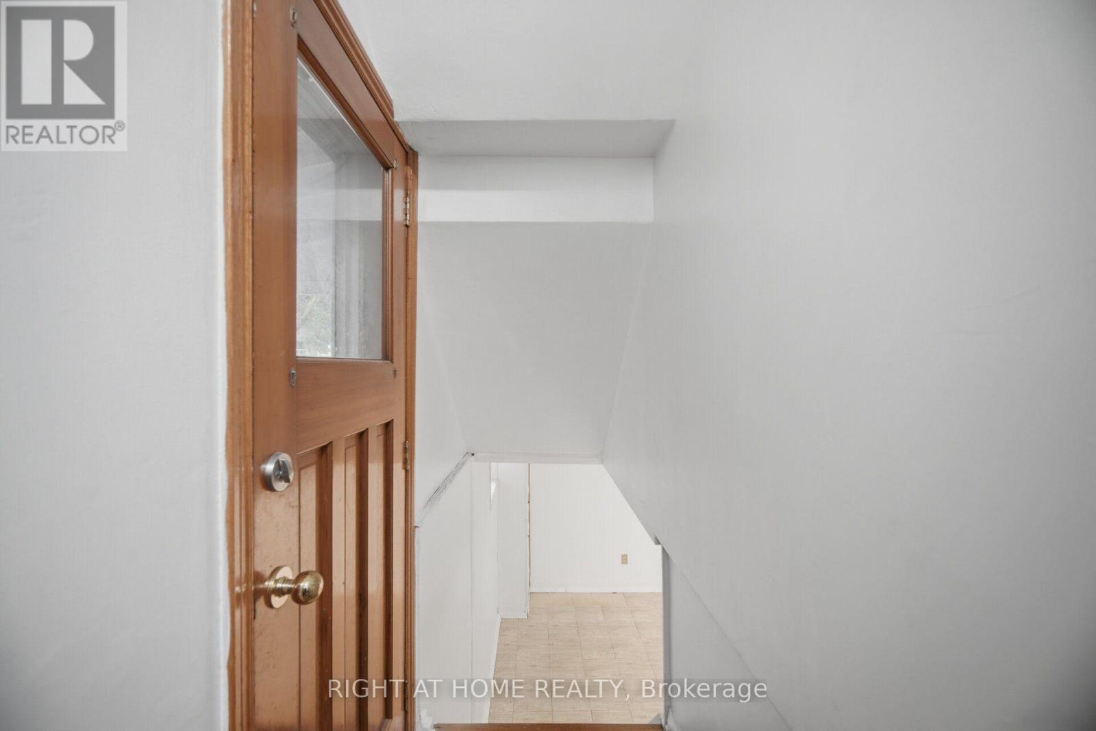 36 Rushley Drive, Toronto, ON - Photo Showing Other Room