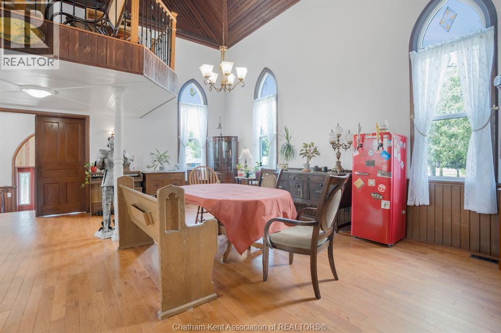 203 Mcintyre Street, Dutton, ON - Indoor Photo Showing Dining Room