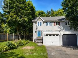 560 JOHN STREET S Gravenhurst (Muskoka (S)), ON P1P 1J9