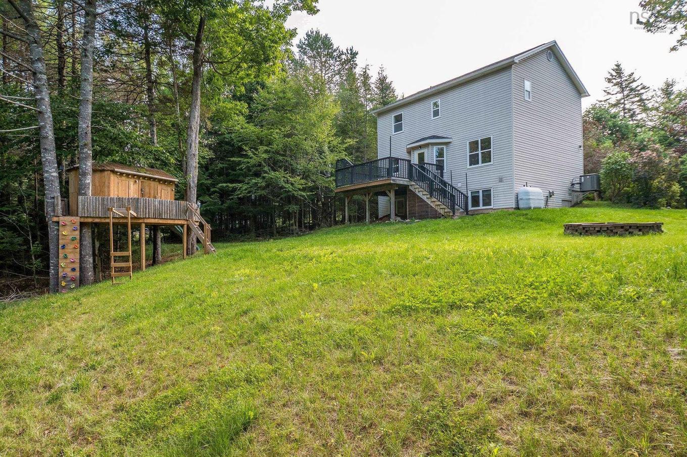 68 Seth Aaron Drive, Halifax, NS - Outdoor With Deck Patio Veranda