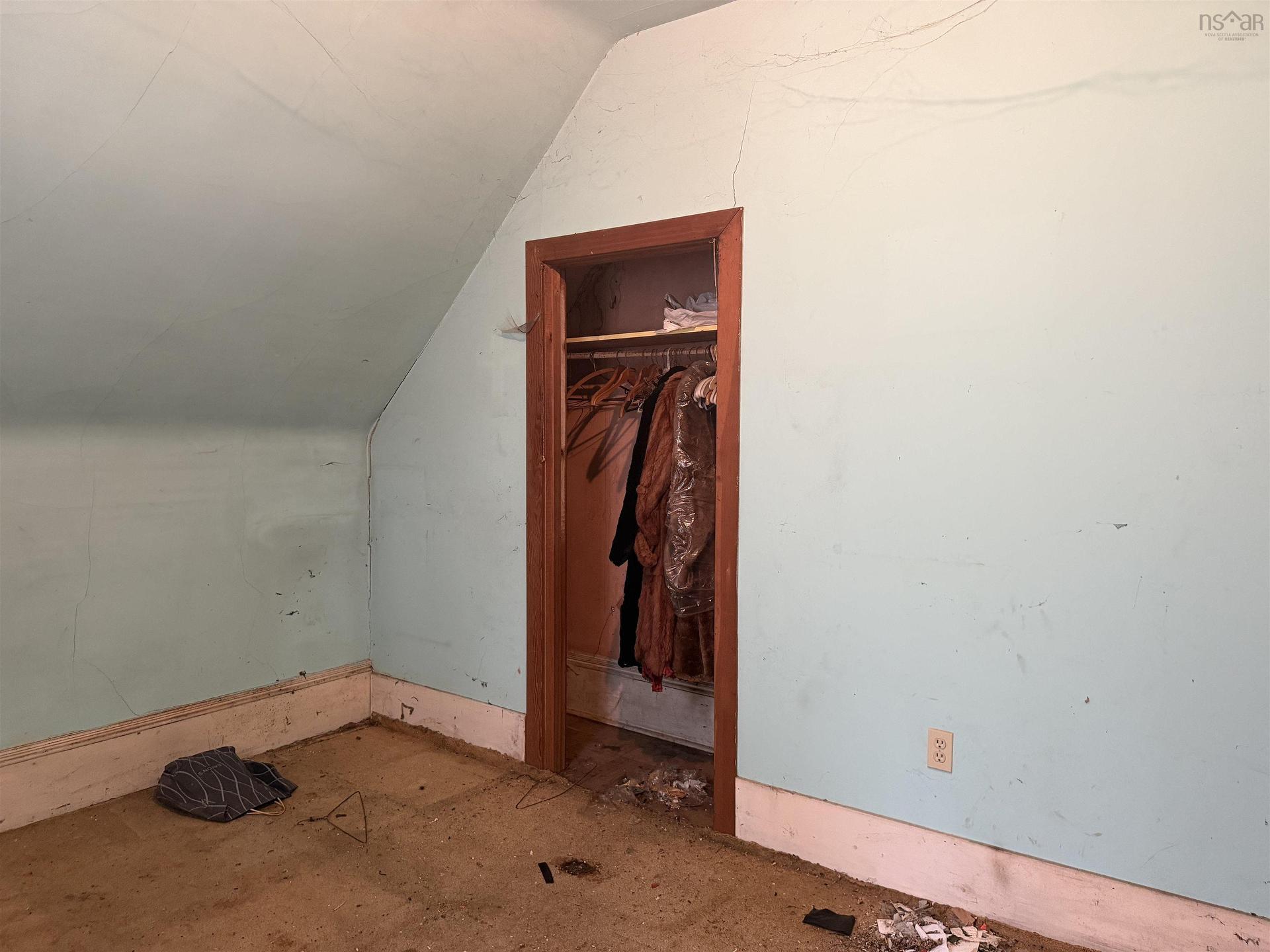 280 Marsh Street, New Glasgow, NS - Indoor Photo Showing Other Room