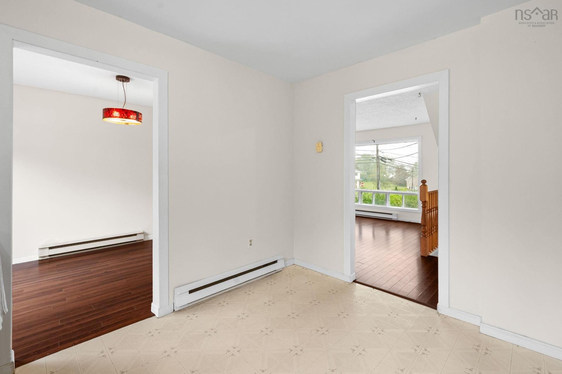 1B Smith Avenue, Cole Harbour, NS - Indoor Photo Showing Other Room
