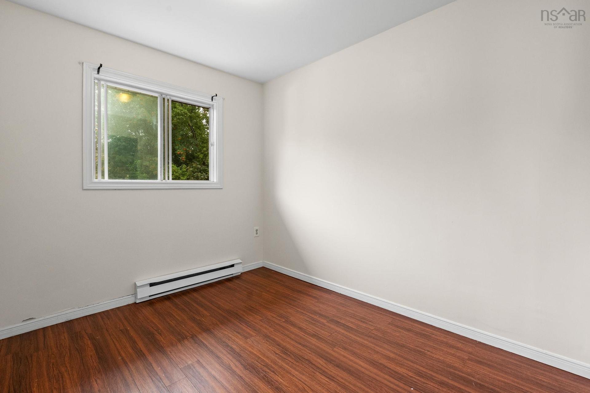 1B Smith Avenue, Cole Harbour, NS - Indoor Photo Showing Other Room