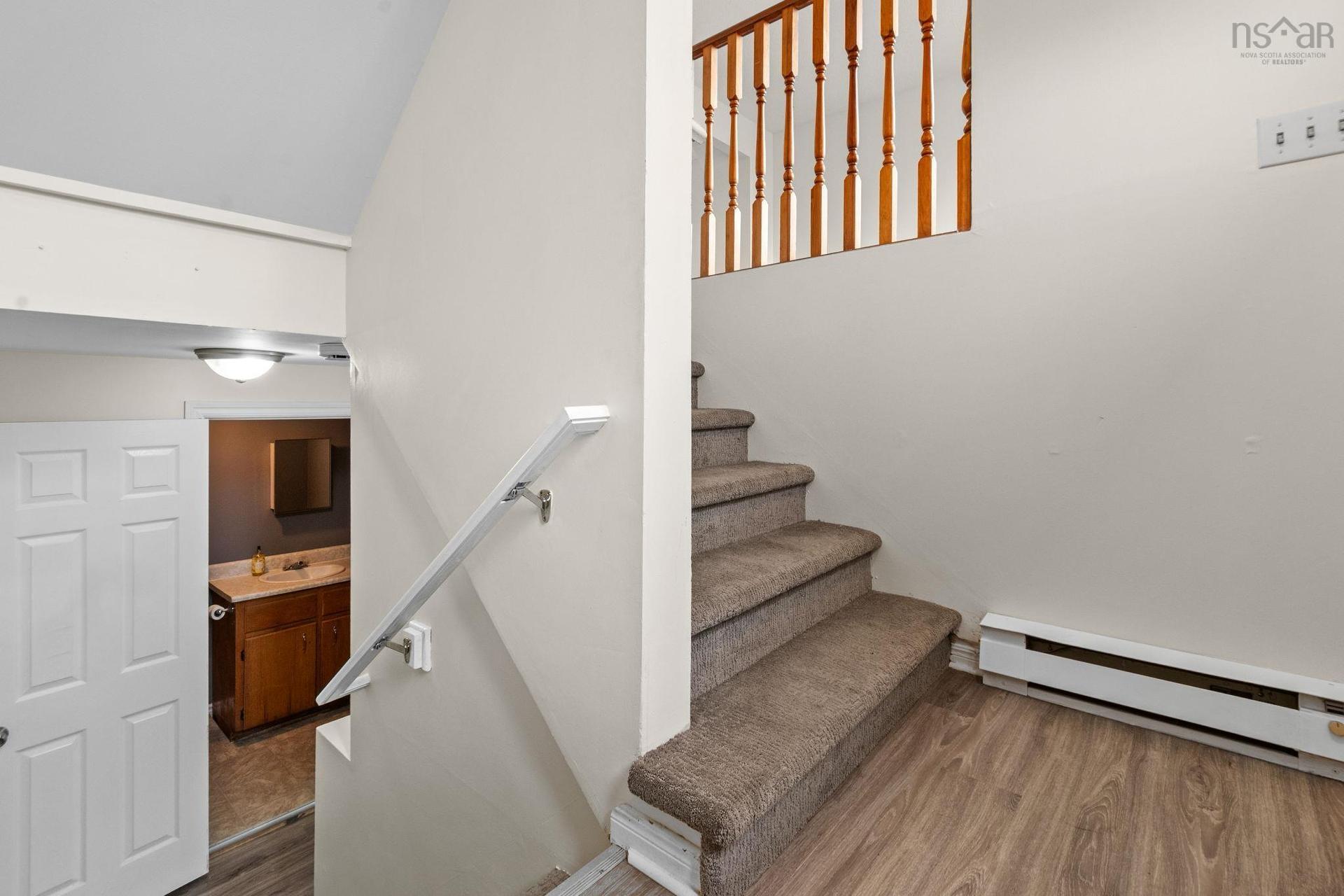 1B Smith Avenue, Cole Harbour, NS - Indoor Photo Showing Other Room
