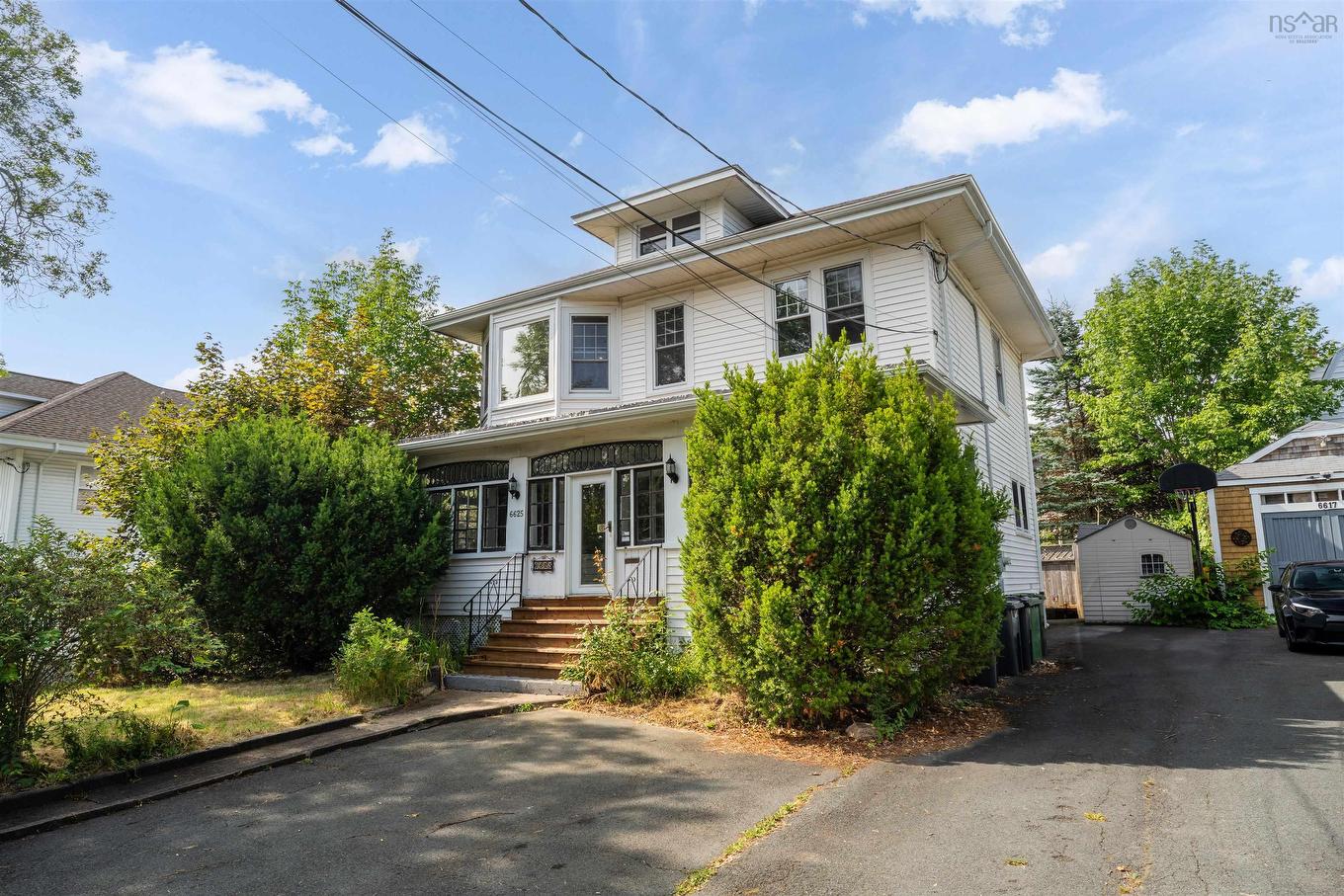 6625 Quinpool Road, Halifax, NS
