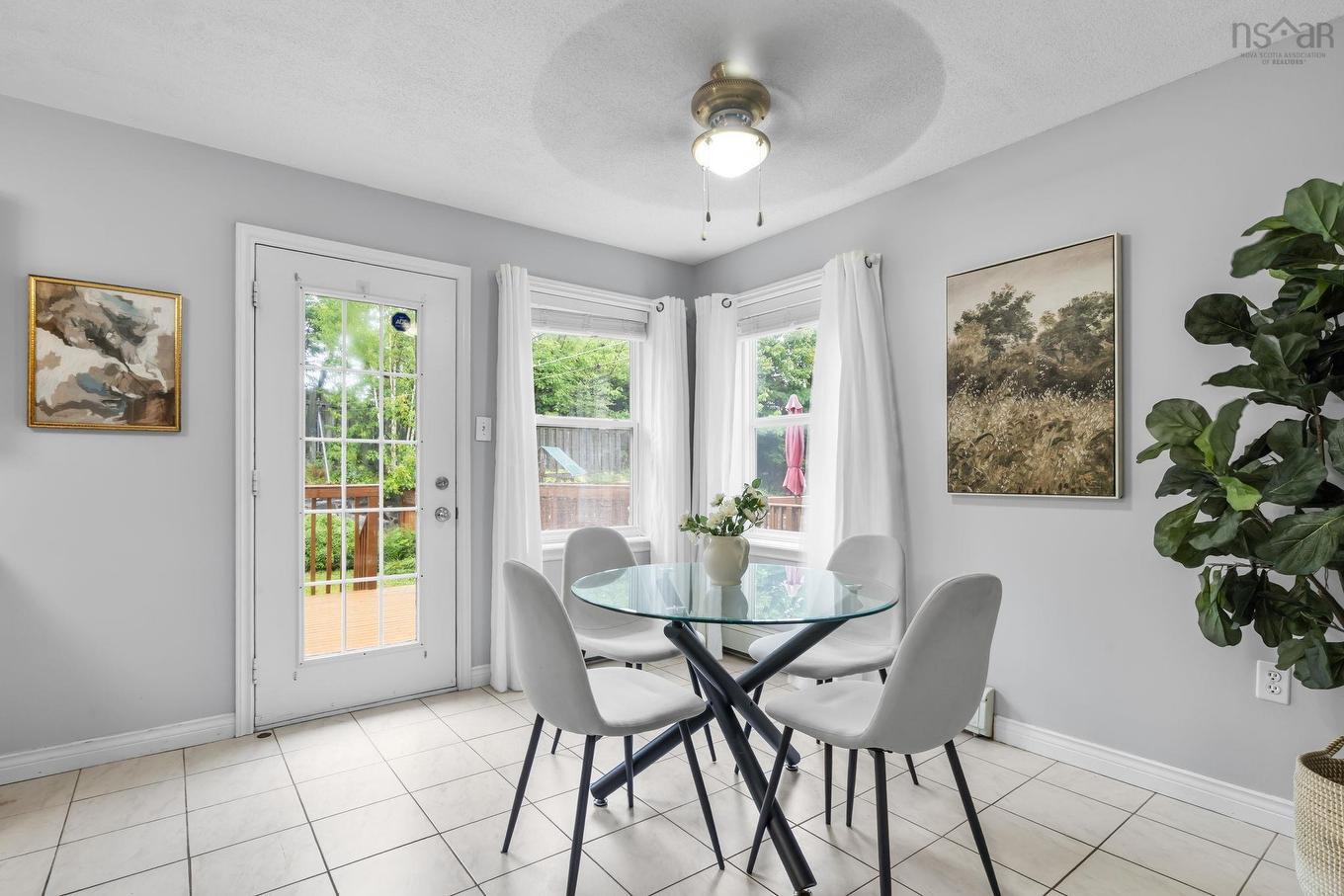 142 Stoneybrook Court, Halifax, NS - Indoor Photo Showing Dining Room