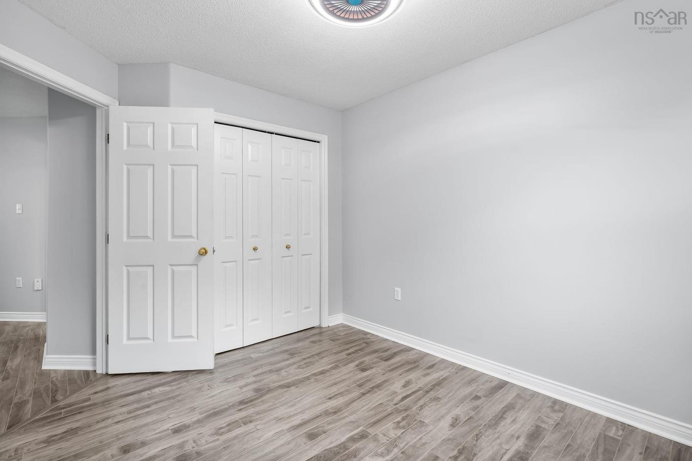 142 Stoneybrook Court, Halifax, NS - Indoor Photo Showing Other Room