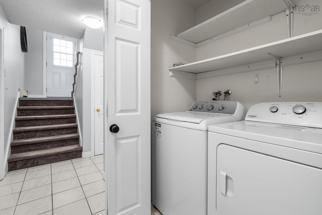 142 Stoneybrook Court, Halifax, NS - Indoor Photo Showing Laundry Room