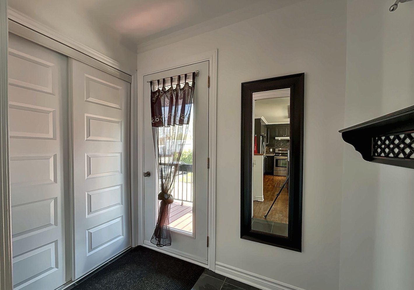 Mud Room - 120 Rue St-Joachim, L'Assomption, QC - Indoor Photo Showing Other Room