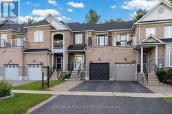 366 STROUDS LANE Pickering, ON L1V 7J2