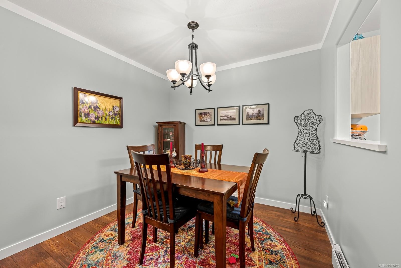 #108-130 Back Rd, Courtenay, BC - Indoor Photo Showing Dining Room
