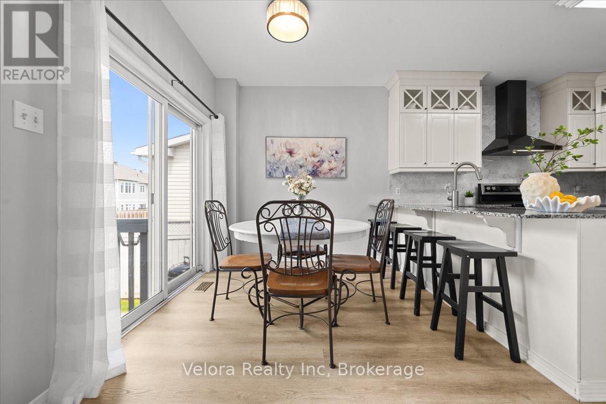 234 Deercroft Avenue, Ottawa, ON - Indoor Photo Showing Other Room