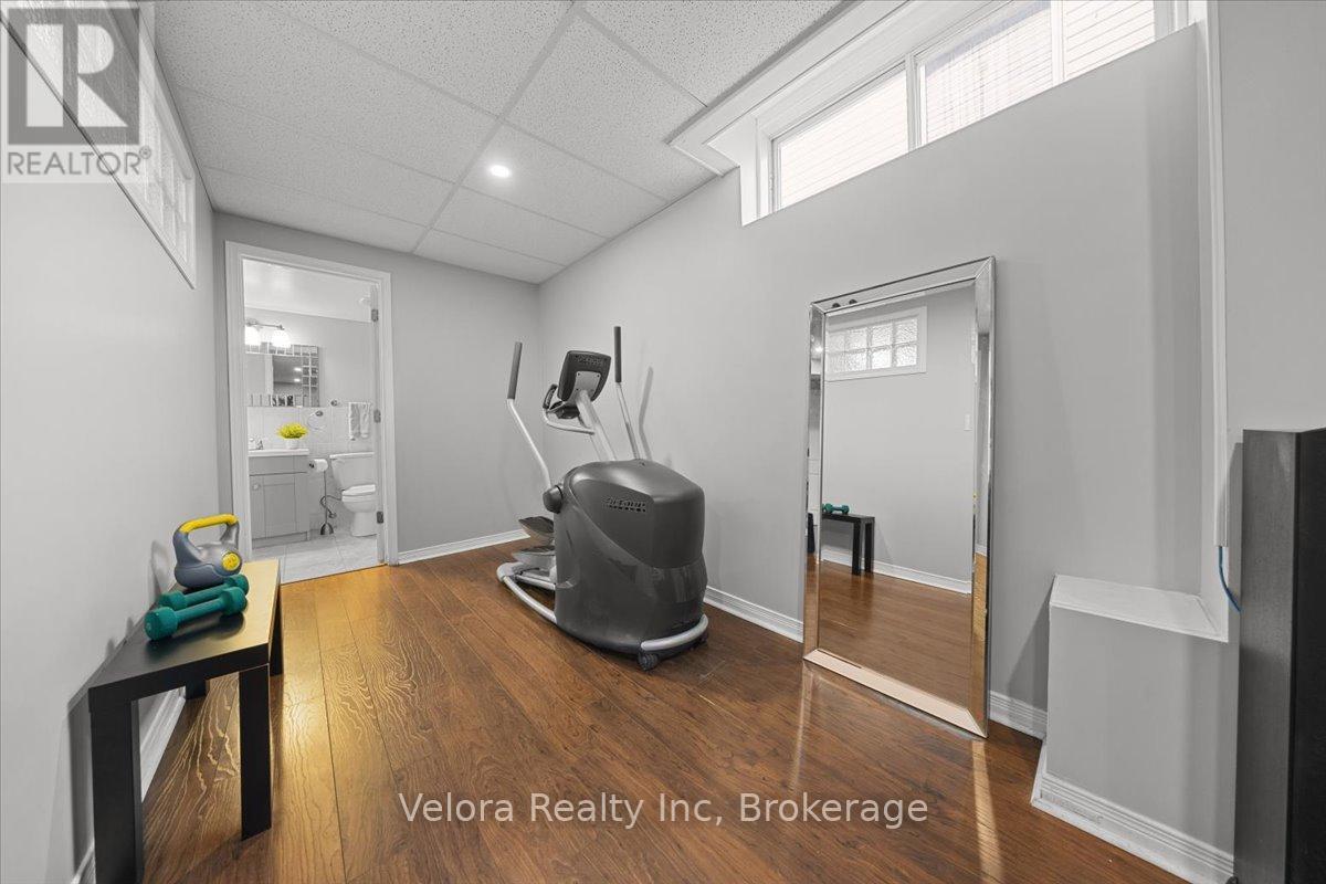 234 Deercroft Avenue, Ottawa, ON - Indoor