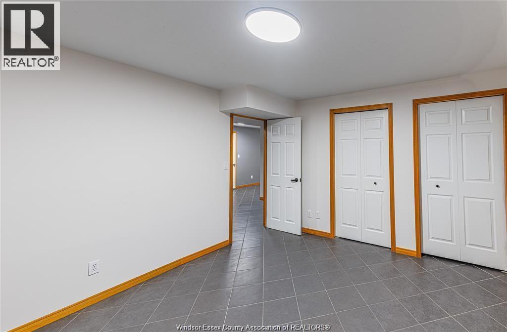 120 Hampton Crescent, Windsor, ON - Indoor Photo Showing Other Room