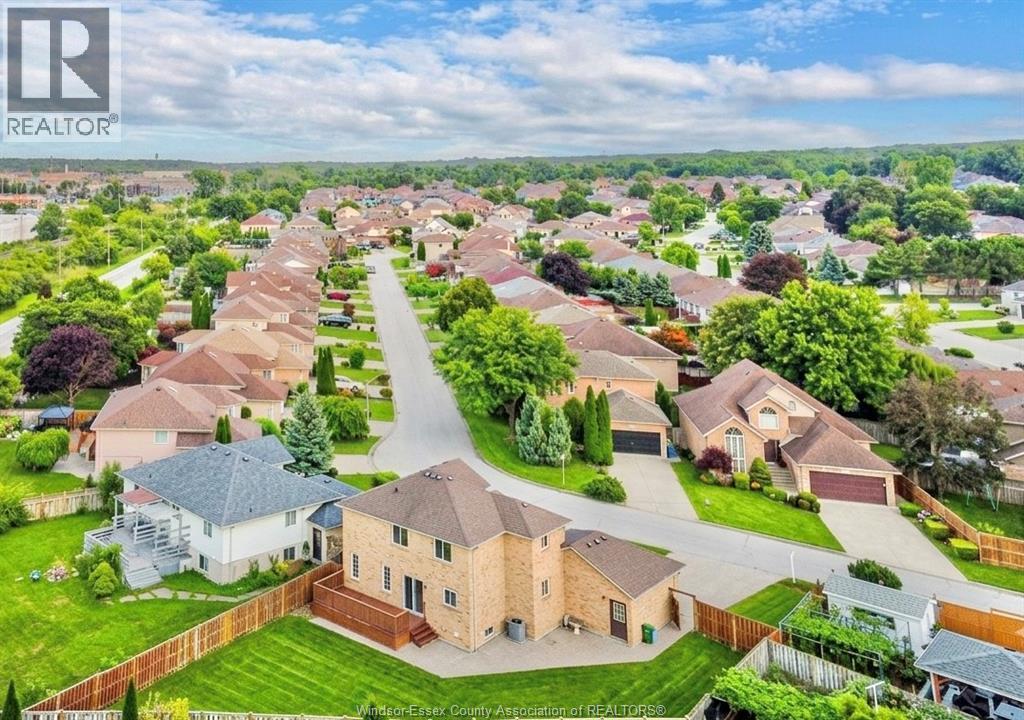 120 Hampton Crescent, Windsor, ON - Outdoor With View