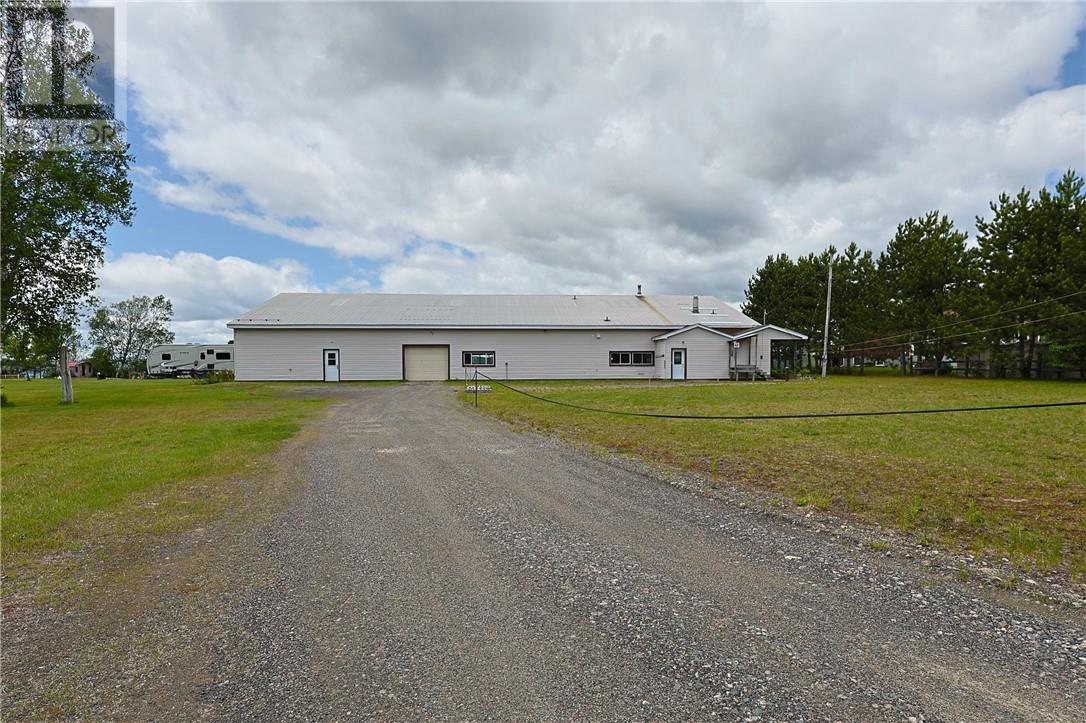 42 Elk'S Club Road, Onaping, ON - Outdoor