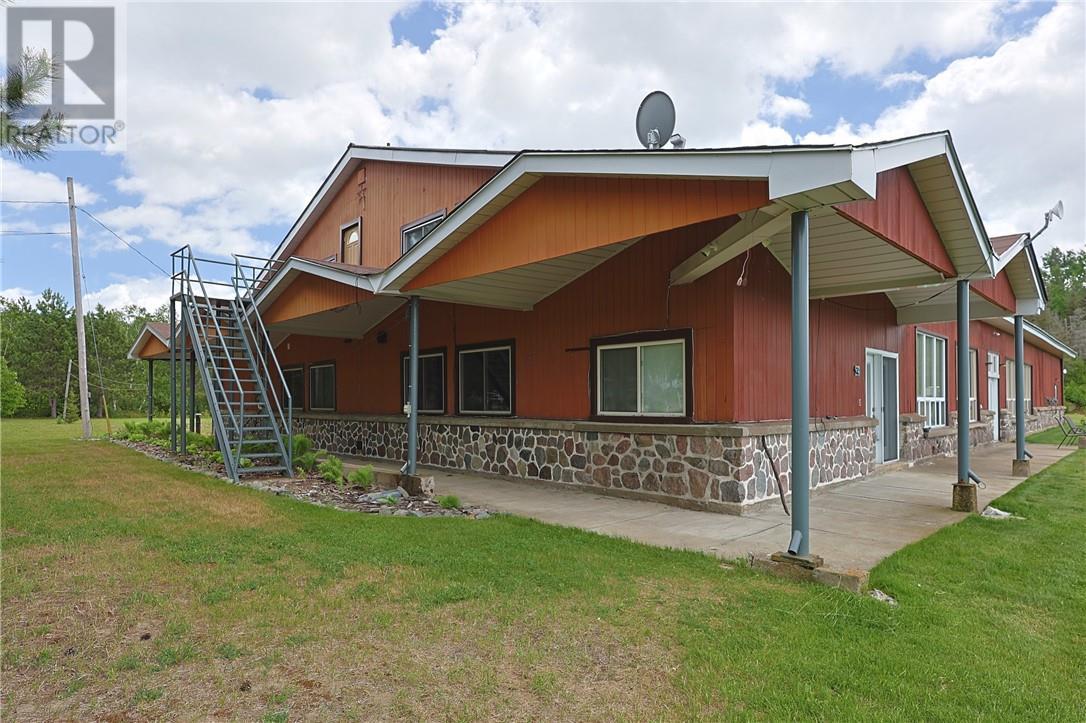 42 Elk'S Club Road, Onaping, ON - Outdoor