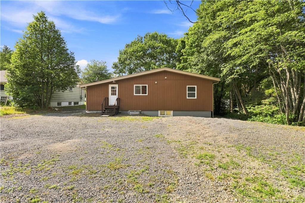 836 Windsor St, Fredericton, NB - Outdoor With Exterior