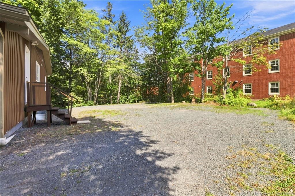 836 Windsor St, Fredericton, NB - Outdoor