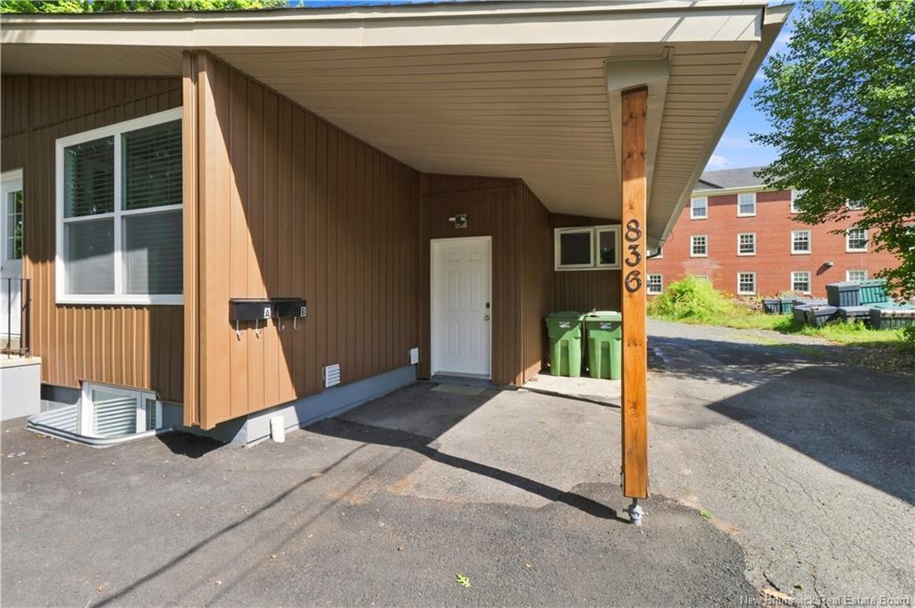 836 Windsor St, Fredericton, NB - Outdoor With Exterior