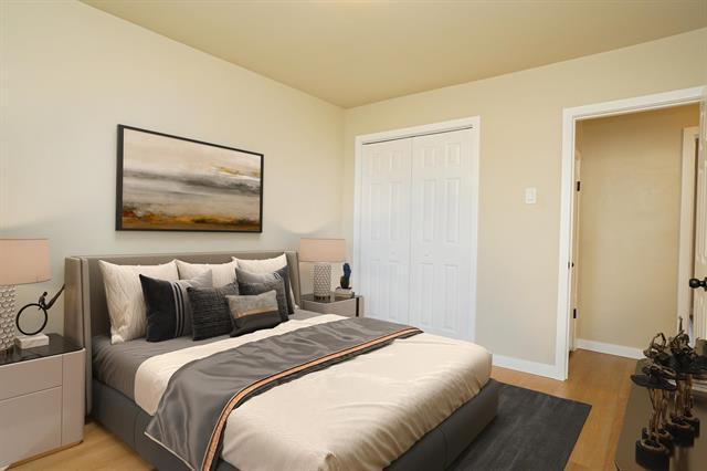 591 Church Ave, Winnipeg, MB - Indoor Photo Showing Bedroom