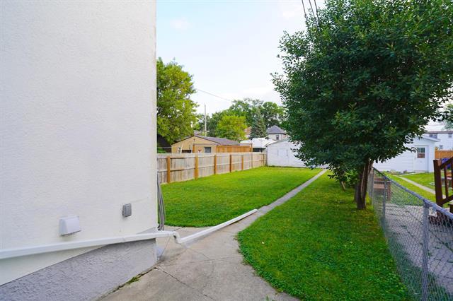 591 Church Ave, Winnipeg, MB - Outdoor