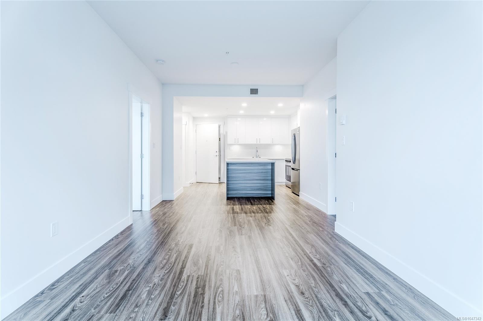 #407-6320 Sentinal Dr, Nanaimo, BC - Indoor Photo Showing Other Room