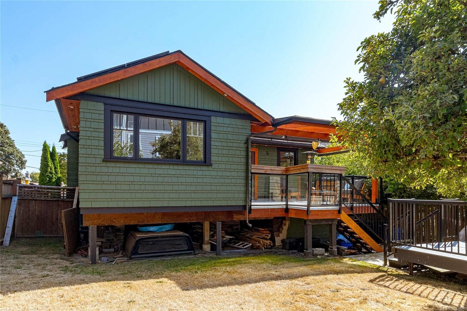 1232 Effingham St, Esquimalt, BC
