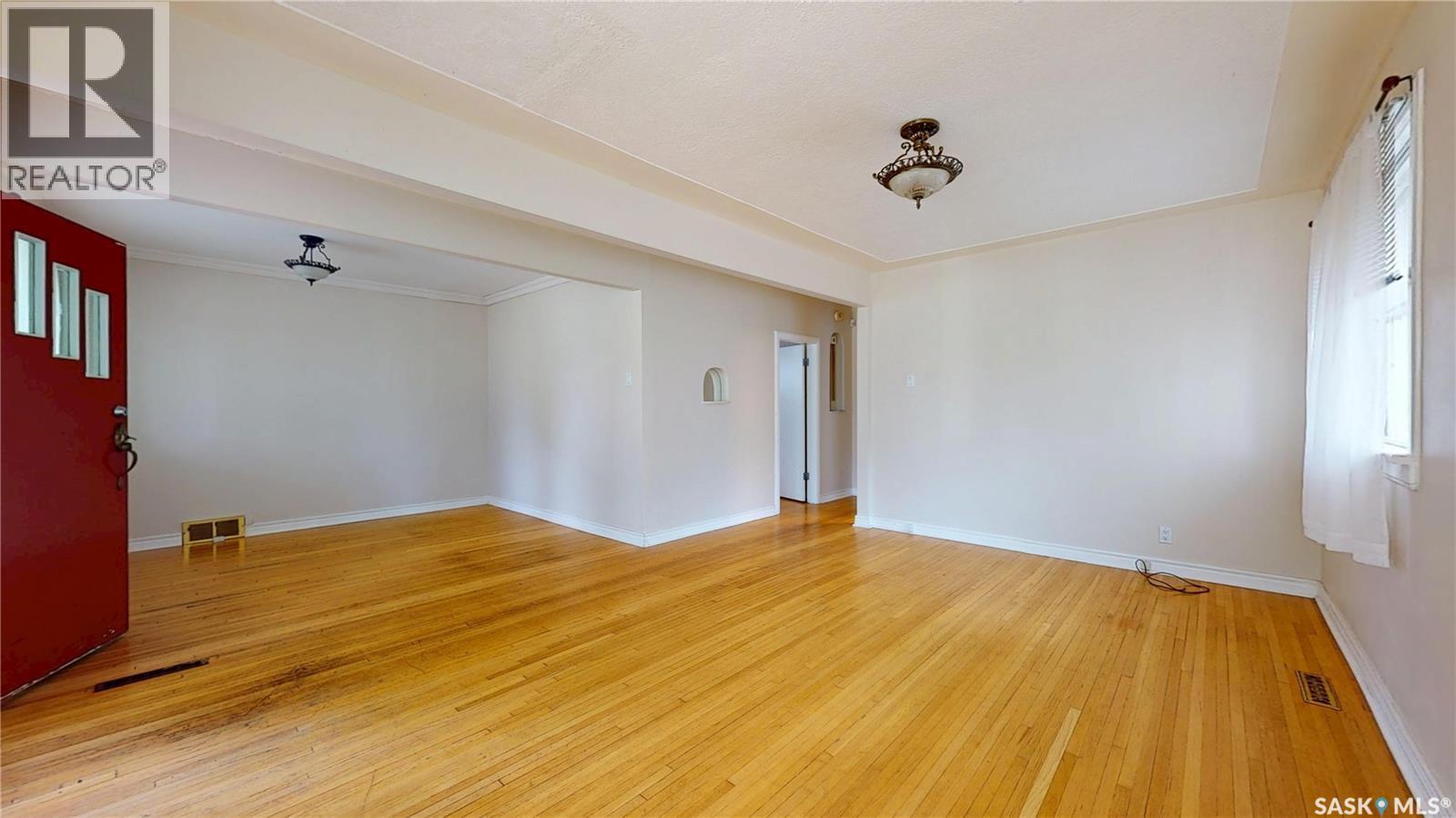 2255 Queen Street, Regina, SK - Indoor Photo Showing Other Room