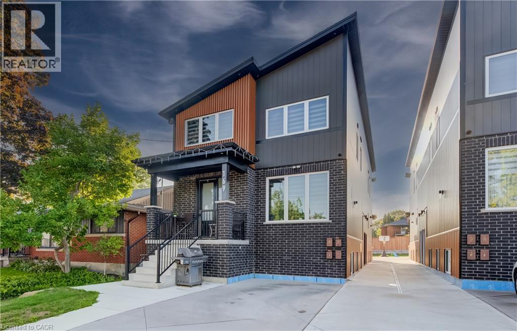 169 Fifth Avenue, Kitchener, ON - Outdoor