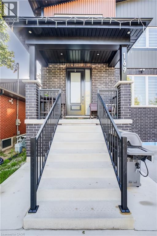 169 Fifth Avenue, Kitchener, ON - Outdoor