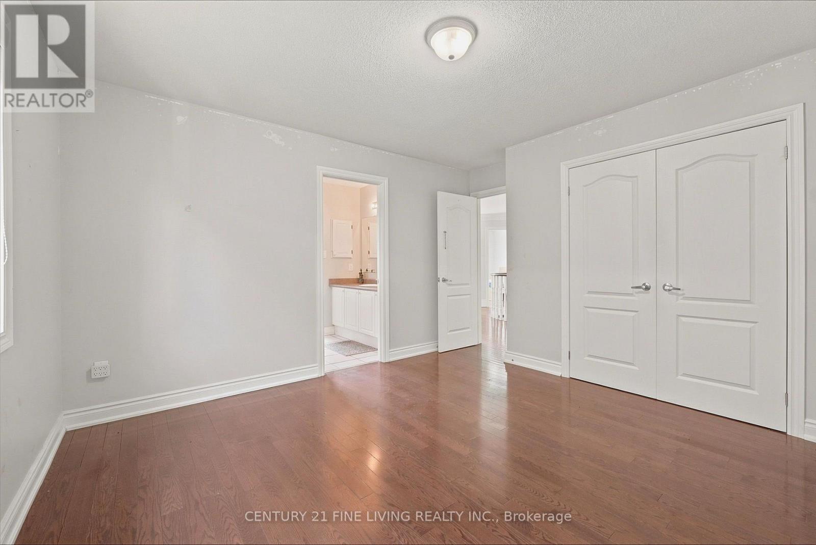 38 Eiffel Boulevard, Brampton, ON - Indoor Photo Showing Other Room