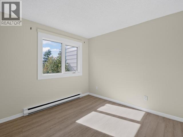 86-100 Lewes Boulevard, Whitehorse, YT - Indoor Photo Showing Other Room