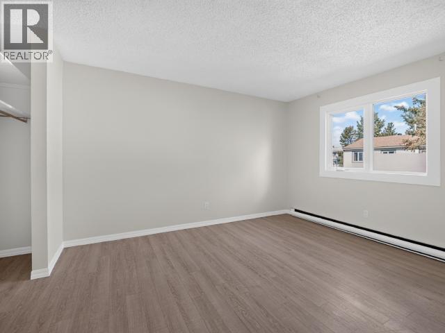 86-100 Lewes Boulevard, Whitehorse, YT - Indoor Photo Showing Other Room