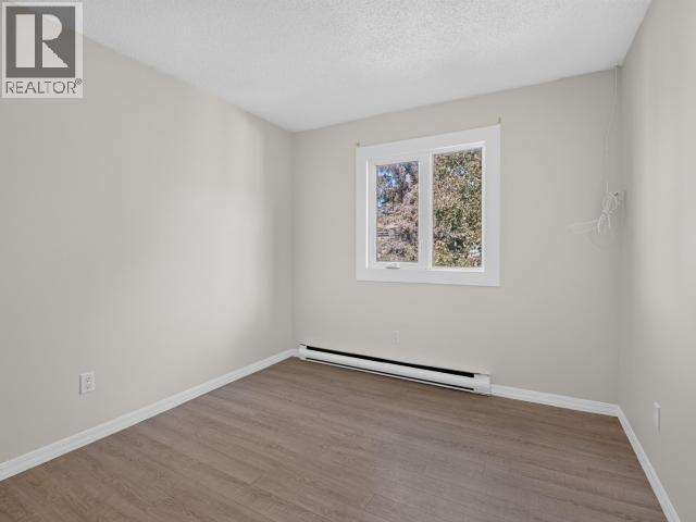 86-100 Lewes Boulevard, Whitehorse, YT - Indoor Photo Showing Other Room