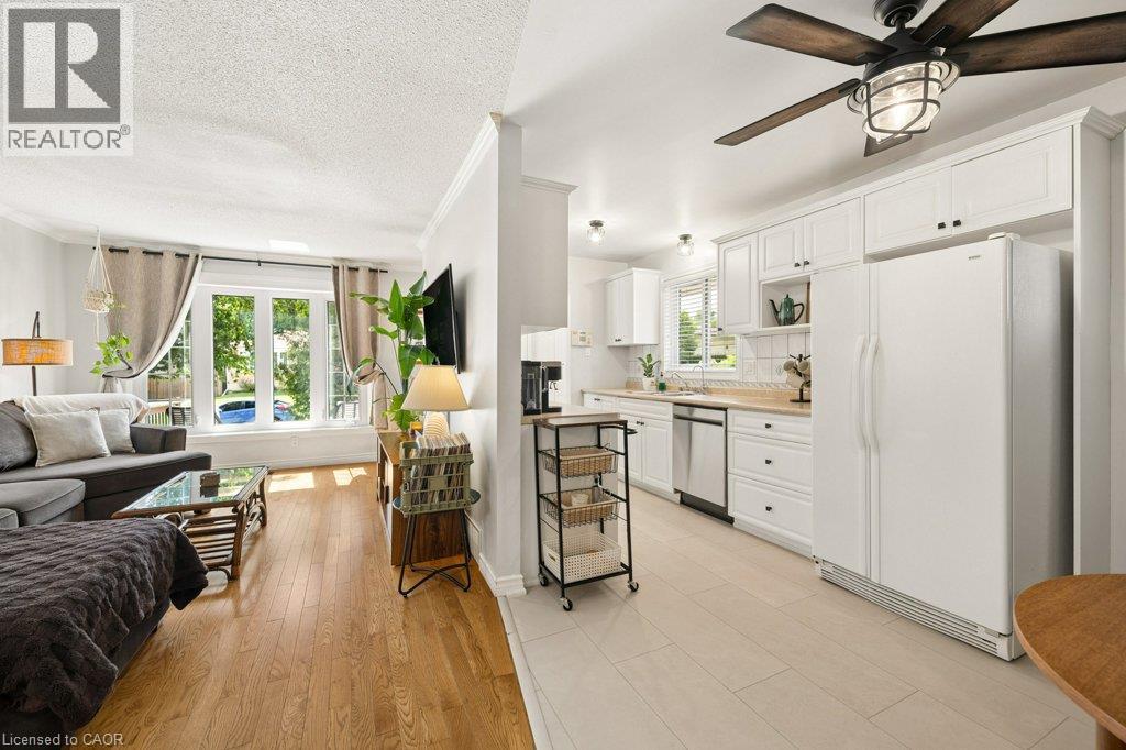 94 Monteagle Crescent, Kitchener, ON - Indoor Photo Showing Other Room