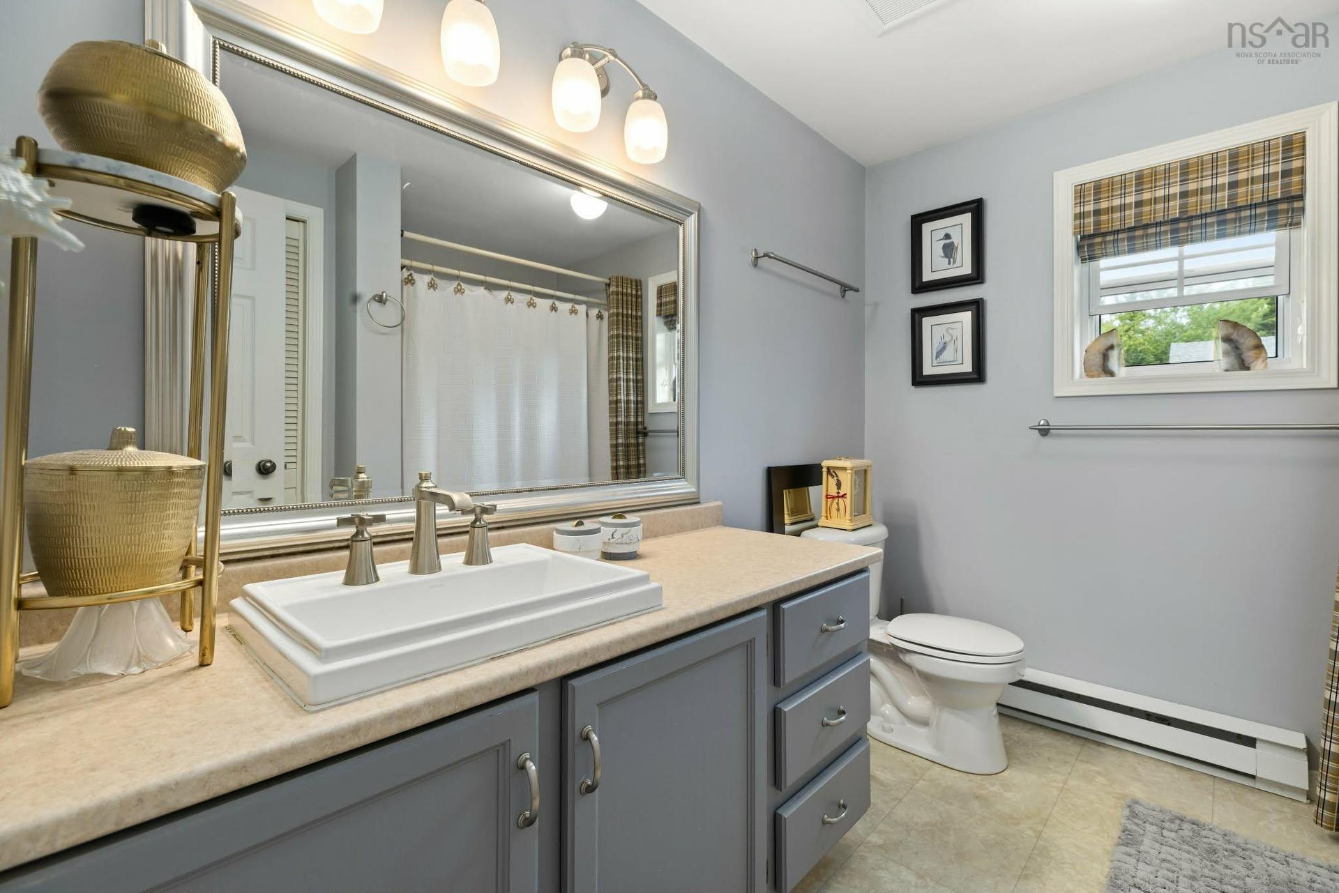66 Backman Road, Bayswater, NS - Indoor Photo Showing Bathroom